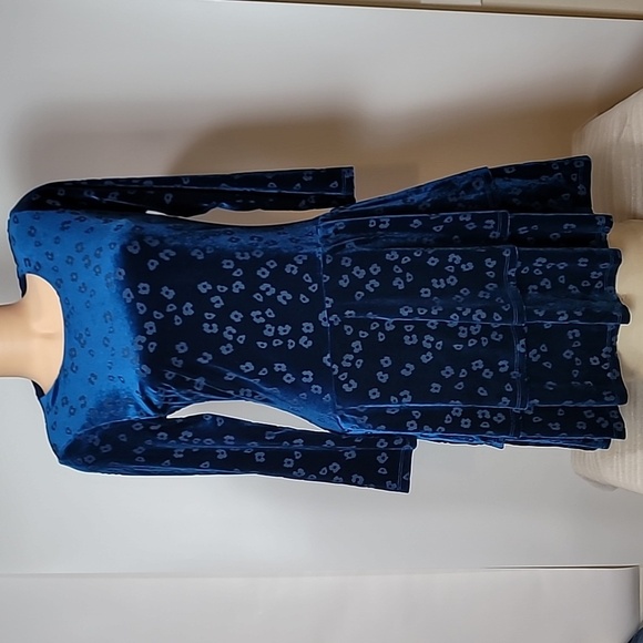 last price drop! DKNY Blue Velvet Layered Dress Crew Neck Velvety Party Dress - Picture 1 of 15